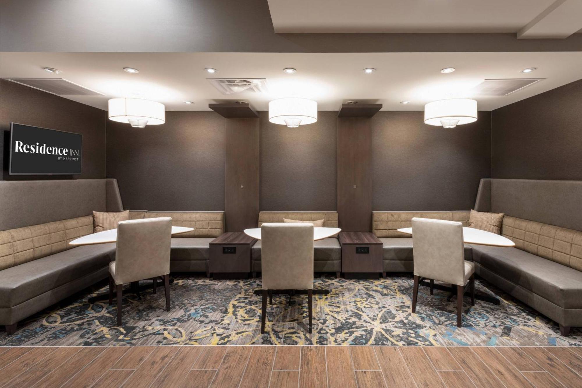 Residence Inn Minneapolis Maple Grove/Arbor Lakes Exterior photo